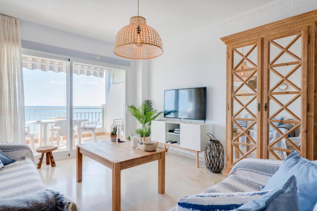 Ferienwohnung Family Aguamarina Front The Sea Free Parking Fuengirola Exterior foto