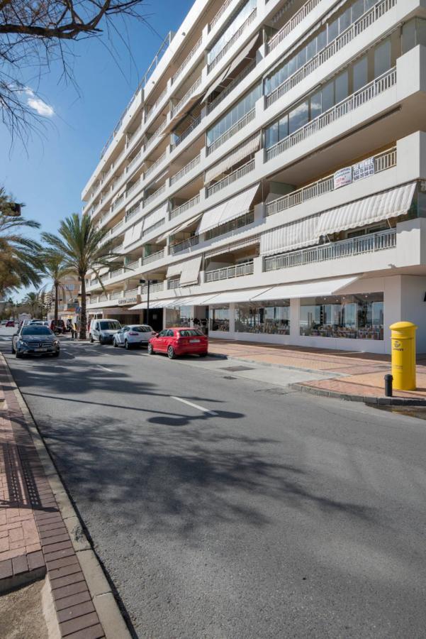 Ferienwohnung Family Aguamarina Front The Sea Free Parking Fuengirola Exterior foto
