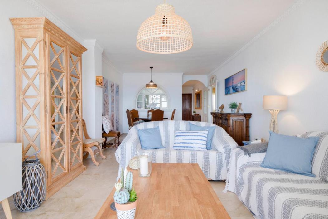 Ferienwohnung Family Aguamarina Front The Sea Free Parking Fuengirola Exterior foto