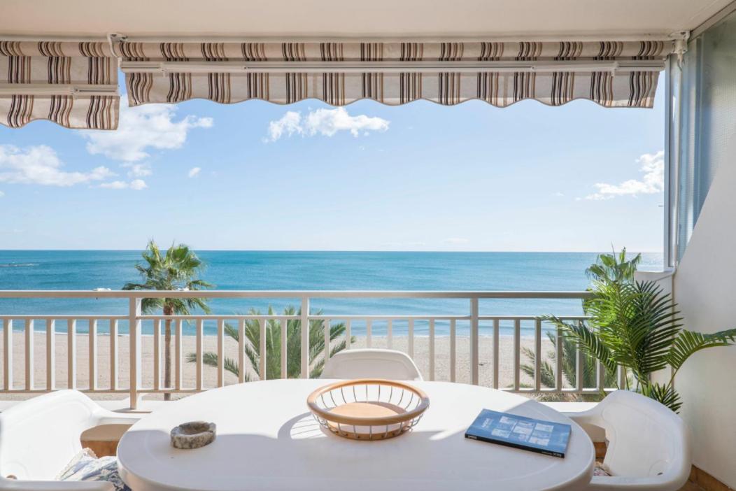Ferienwohnung Family Aguamarina Front The Sea Free Parking Fuengirola Exterior foto